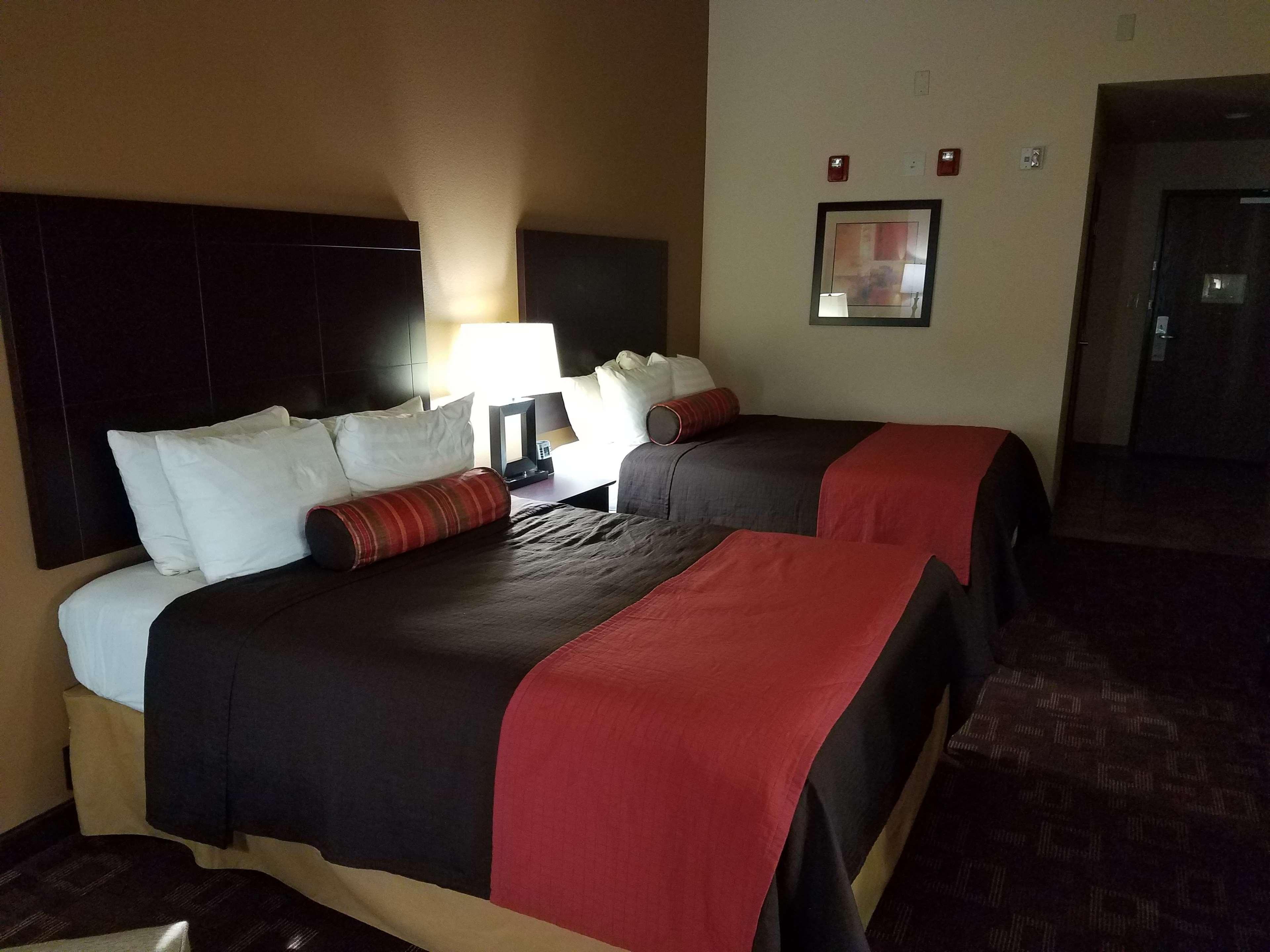 Best Western Plus &