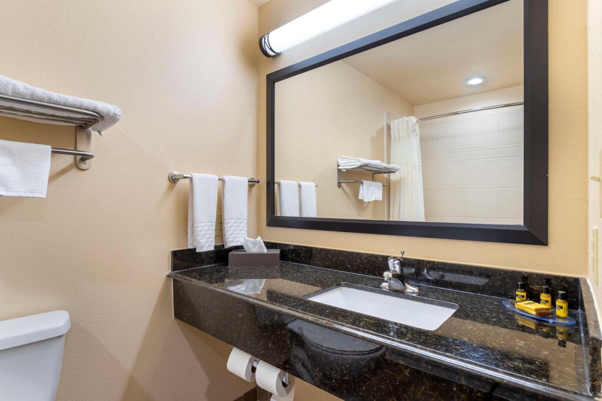 Hotel Western &